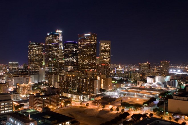 los_angeles_aftodioikisi