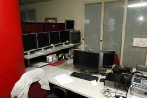 mega-grafeia9_aftodioikisi