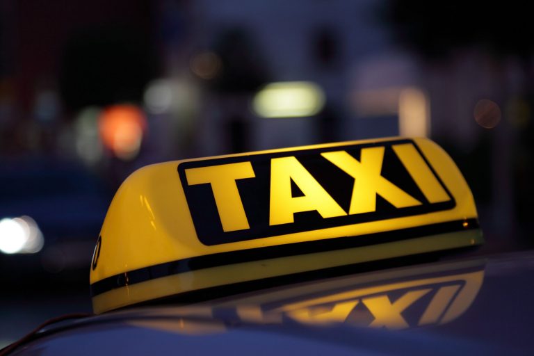 πιάτσες-ταξί-κατάργηση-προστίμων-στο-374023