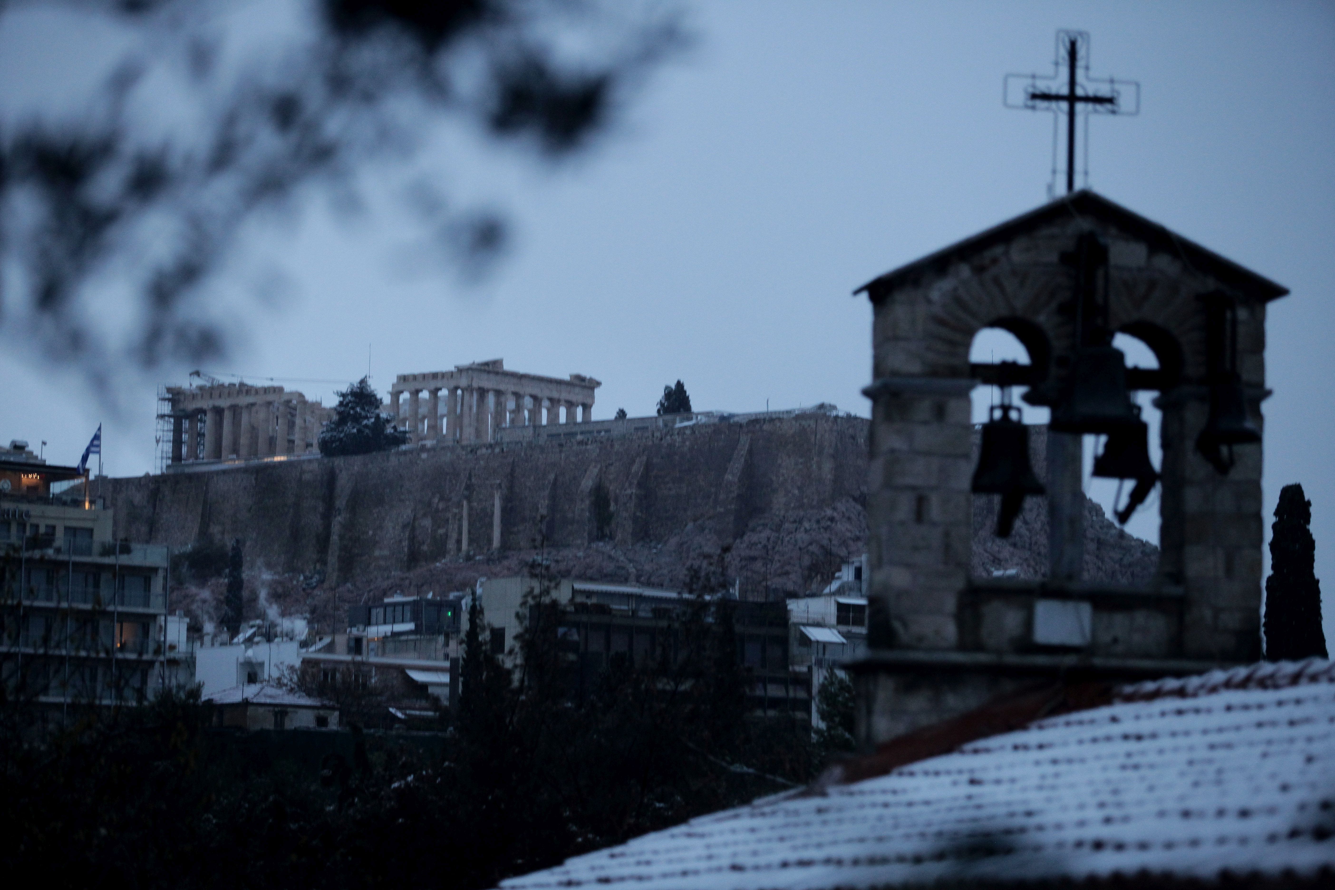 τάσος-αρνιακός-χιόνια-και-στο-κέντρο-τ-373755