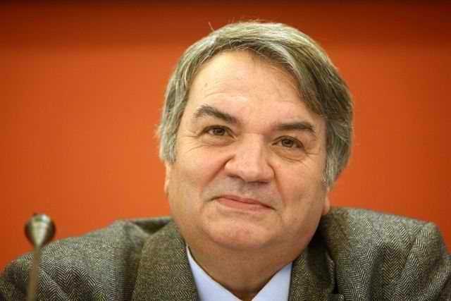 ν-μπίστης-η-χ-α-θα-εκλέξει-δήμαρχο-κορ-234180