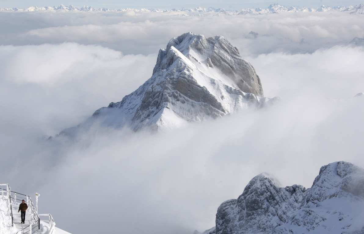 τουλάχιστον-4-νεκροί-από-χιονοστιβάδα-187776