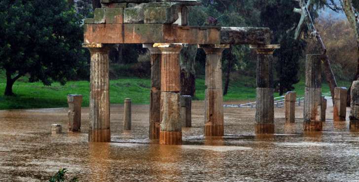 κάτω-από-τα-λασπόνερα-ο-ναός-της-αρτέμι-189602