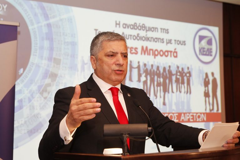 πατούλης-πιθανό-ένα-έκτακτο-συνέδριο-166230