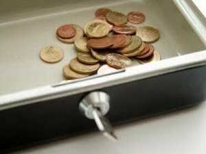 συνεχίζεται-η-έρευνα-για-τις-τρύπες-στ-199030