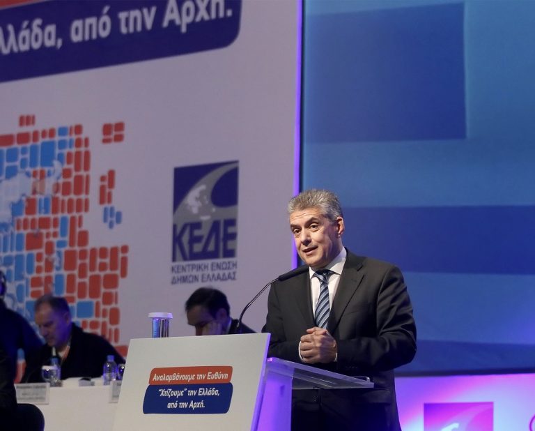 αγοραστός-στην-κεδε-οι-άνθρωποι-της-α-75874