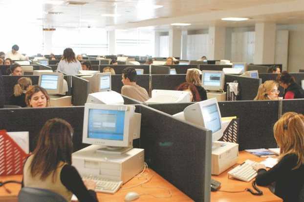 δημόσιο-4-000-απολύσεις-έως-τον-μάρτιο-231618