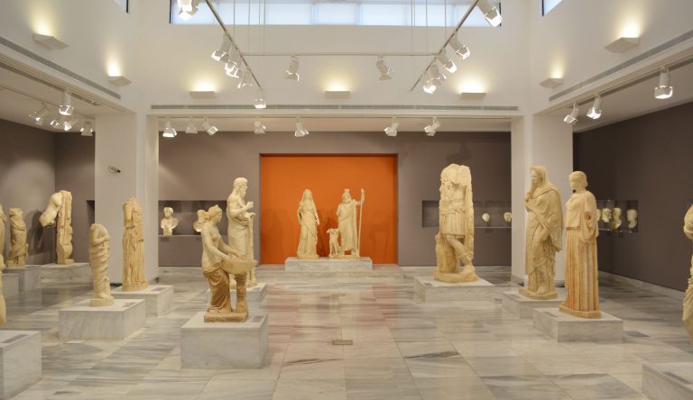 ελεύθερη-η-είσοδος-σε-αρχαιολογικούς-23012