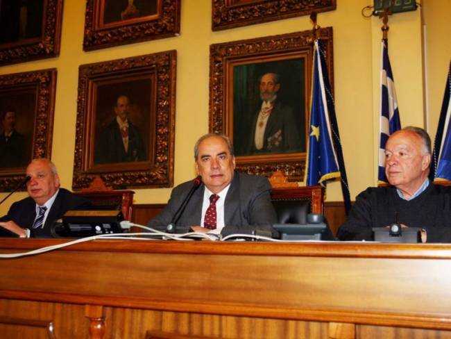 δ-πειραιά-απέρριψε-ο-μιχαλολιάκος-ψήφ-274694