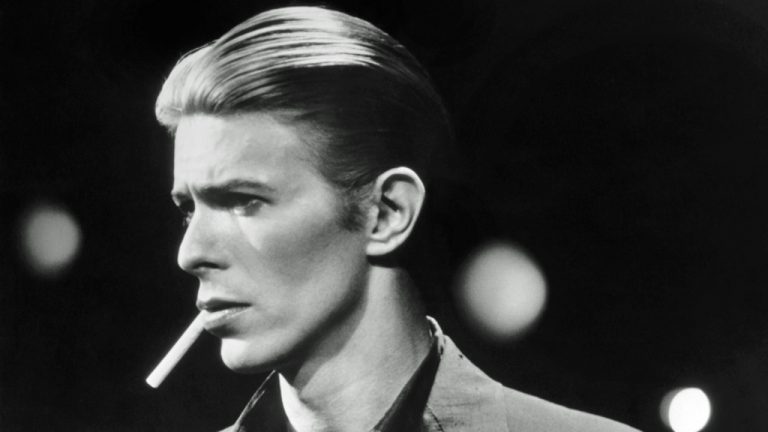 δρόμος-του-παρισιού-θα-ονομαστεί-david-bowie-130542