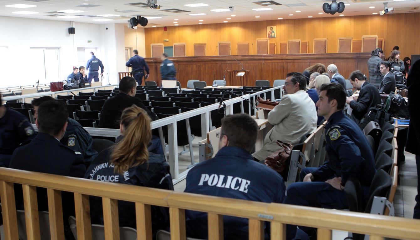 τι-σημαίνει-η-έξοδος-της-χρυσής-αυγής-α-94434