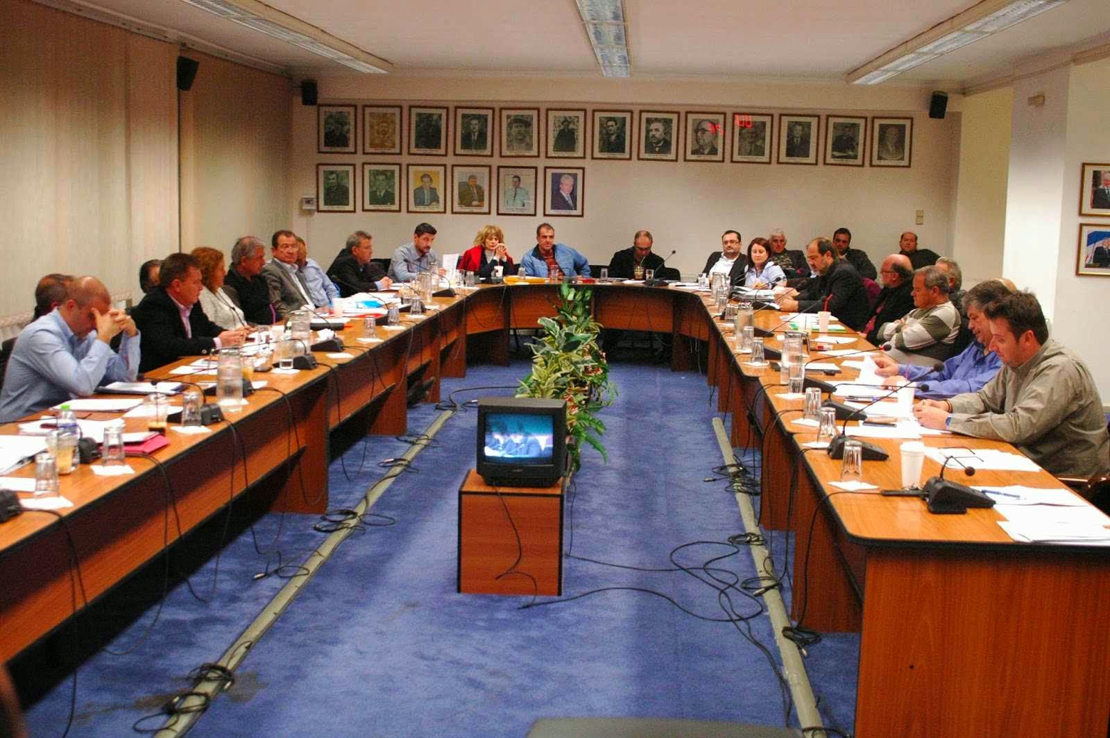 χαμός-στο-δημοτικό-συμβούλιο-ορεστιά-8672