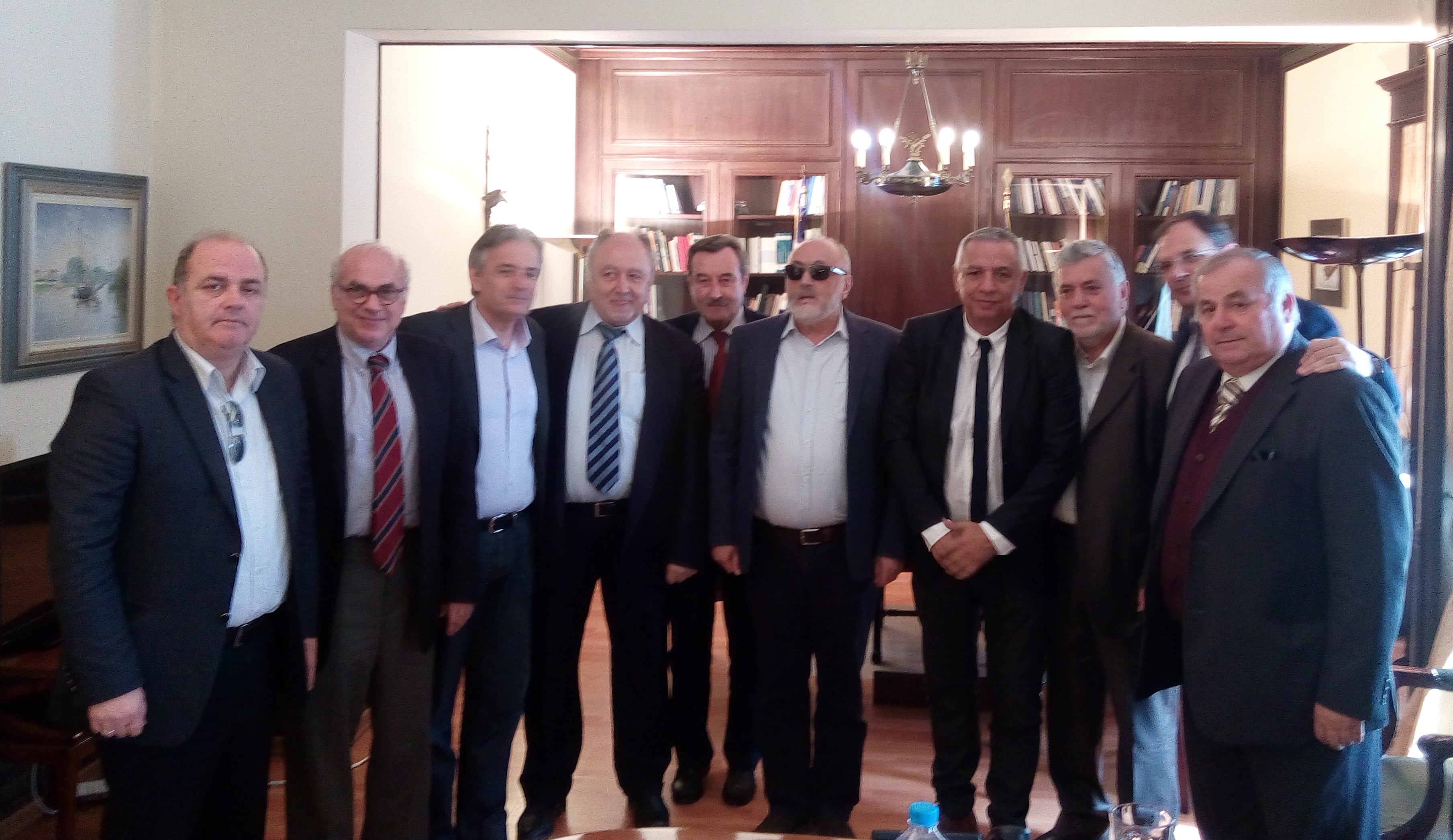 με-τον-πρόεδρο-της-ένωσης-δημάρχων-αττ-122834