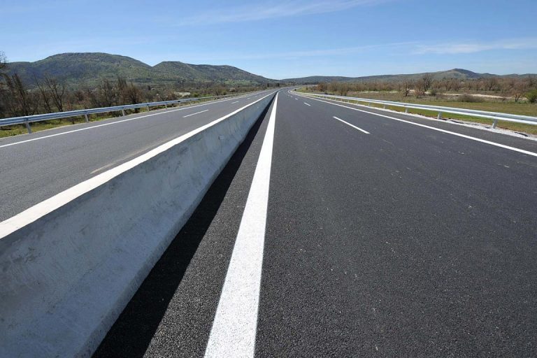 διακοπή-κυκλοφορίας-στην-εθνική-οδό-θ-39934
