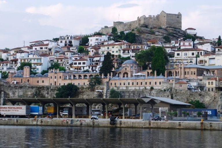 καβάλα-διαμαρτύρονται-για-το-κλειστό-296177
