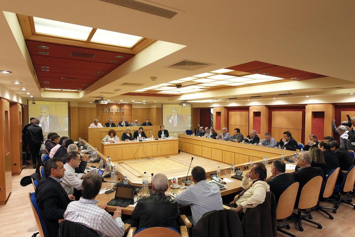 live-η-συνεδρίαση-του-δ-σ-της-κεδε-109856