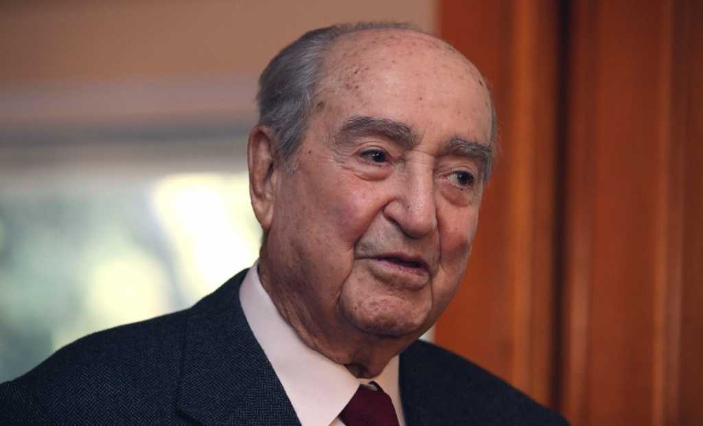 εξιτήριο-παίρνει-ο-κωνσταντίνος-μητσ-203838