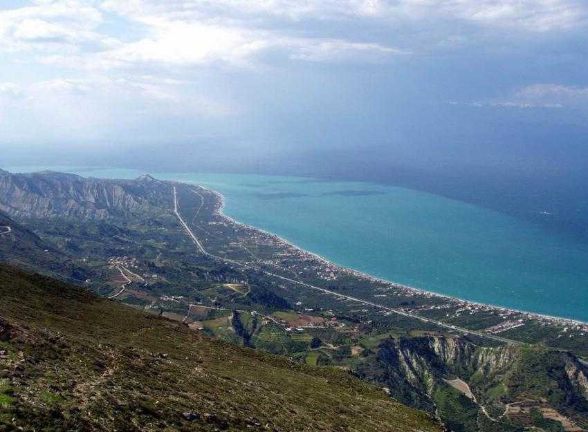 προσλήψεις-3-ατόμων-στο-δ-κορινθίων-15076