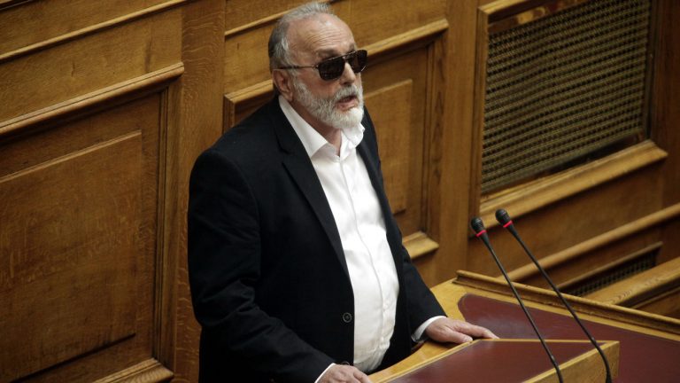 κουρουμπλής-νοέμβριο-το-μητρώο-πολιτ-82882