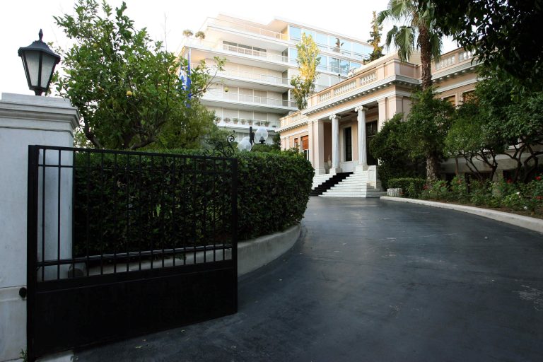 συνεδριάζει-το-κυβερνητικό-συμβούλι-188238