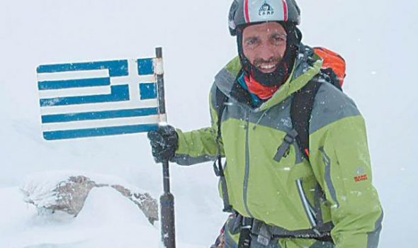 o-μεσσήνιος-που-κατέκτησε-το-έβερεστ-234768