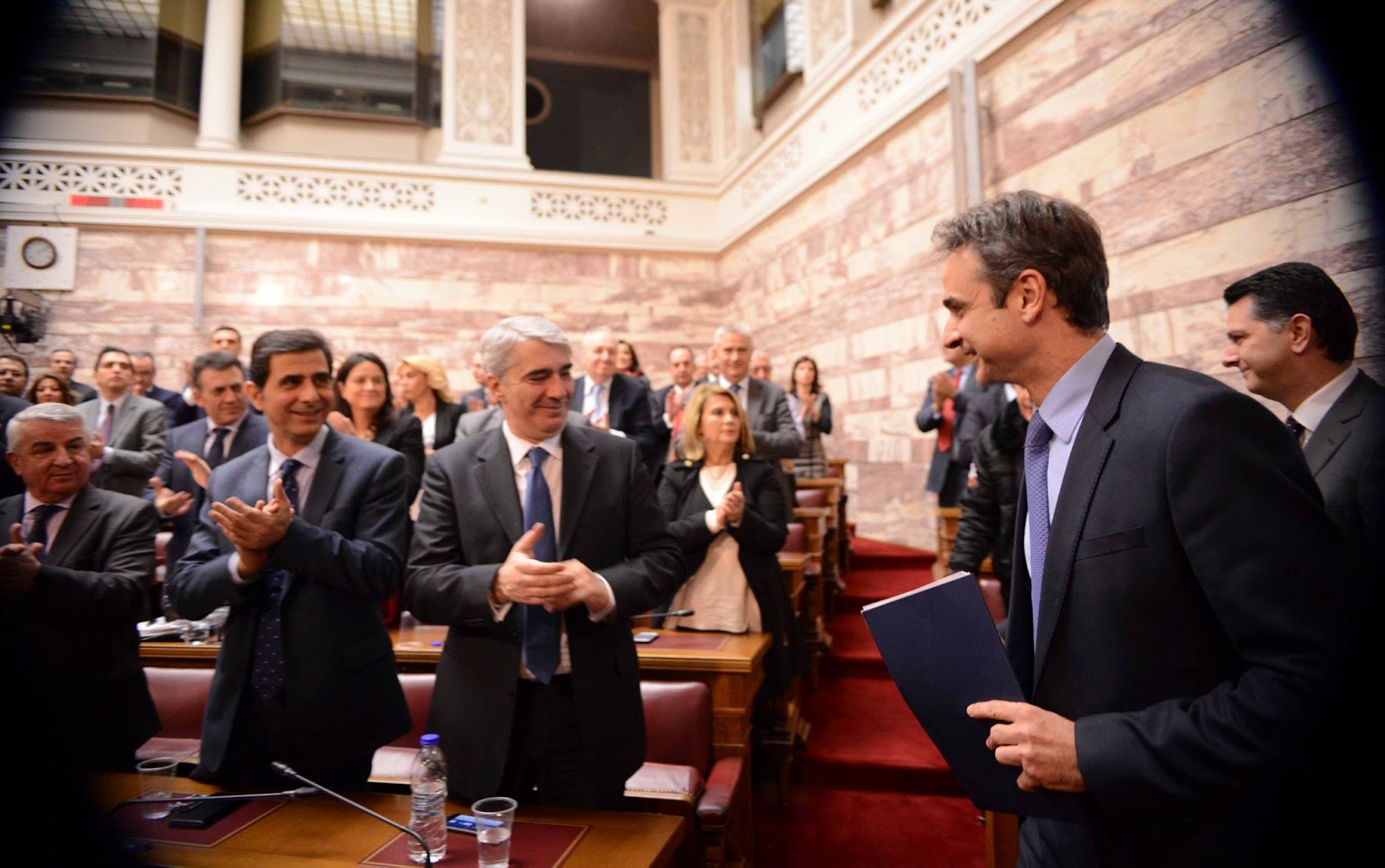 η-νέα-σκιώδης-κυβέρνηση-μητσοτάκη-128916
