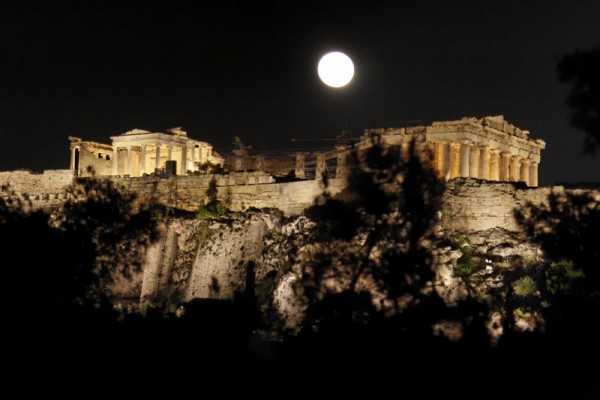 τελικά-πήγε-ο-άνθρωπος-στη-σελήνη-9-μύθ-153464