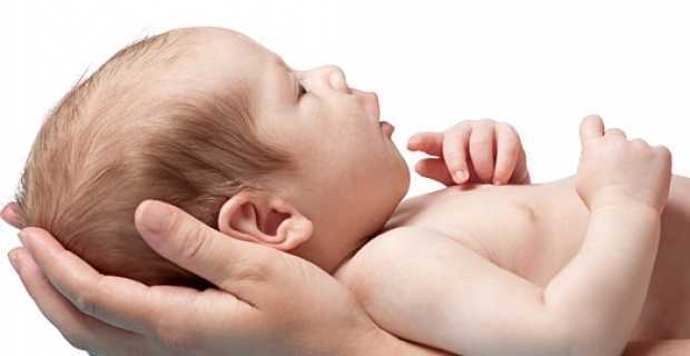 η-μητέρα-με-τον-αδερφό-της-σκηνοθέτησ-212650