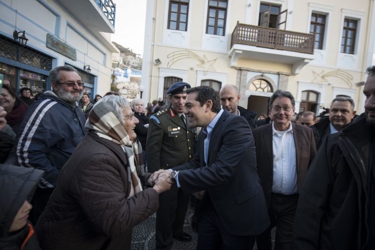 η-επίσκεψη-του-πρωθυπουργού-στη-νίσυρ-73444