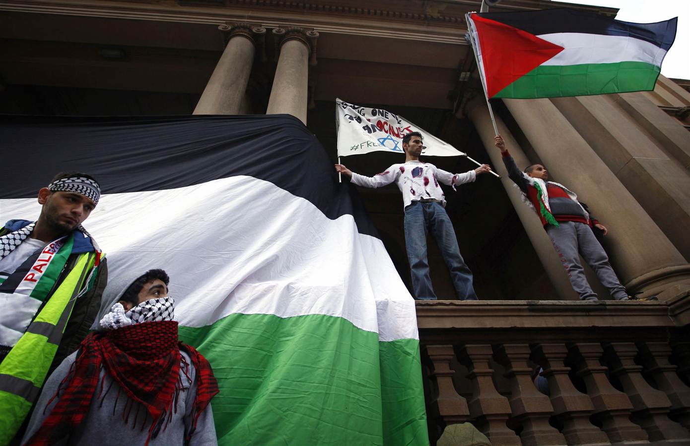 πέθανε-και-ο-πατέρας-του-βρέφους-που-κά-153400