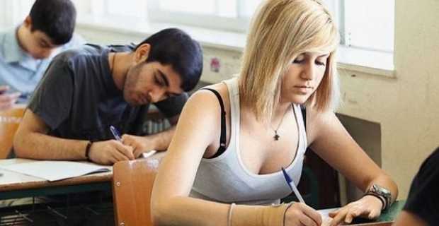 πανελλαδικές-2015-πέφτουν-οι-βάσεις-μέχρ-161446