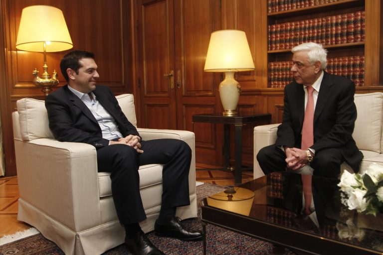 τσίπρας-καθοριστικό-βήμα-για-έξοδο-απ-33330