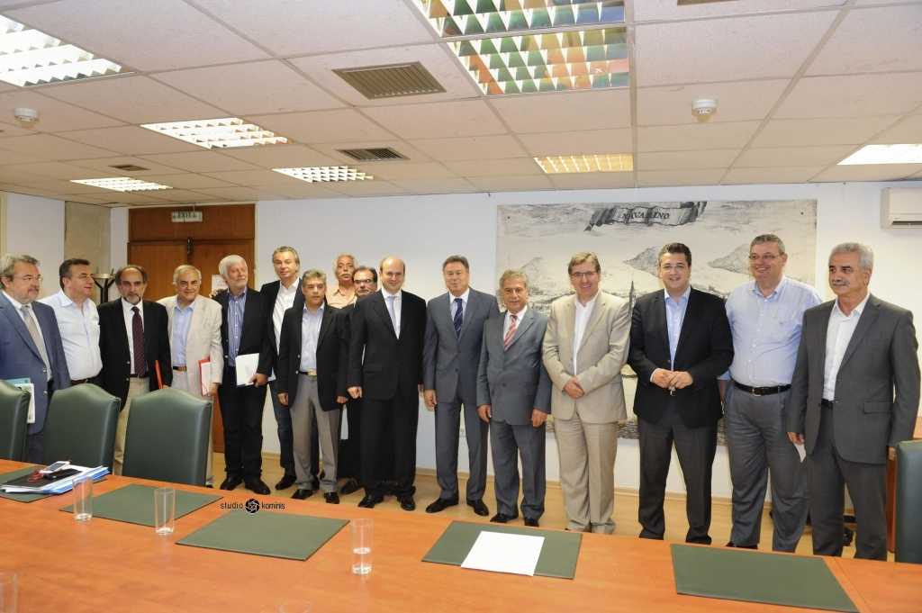 ενισχυμένα-τα-13-πεπ-στο-σύμφωνο-εταιρικ-254746
