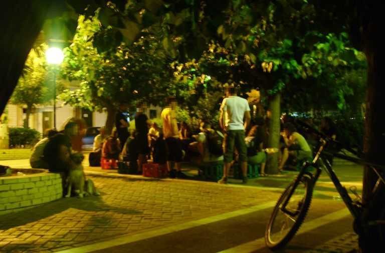 σε-πλατεία-ζακλίν-ντε-ρομιγί-μετονο-248594