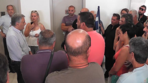 πουλάκης-σε-συμβασιούχους-δεν-θα-χαθε-41438