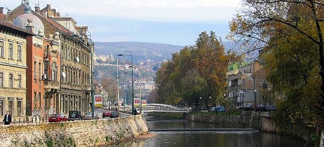 σεράγεβο-ο-δήμαρχος-πήγε-μπόουλινγκ-κ-225954