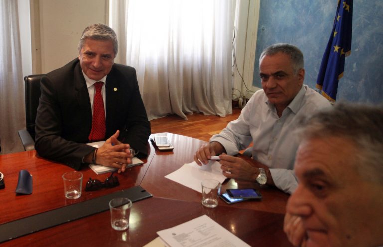 κεδε-ζητά-αποπομπή-σκουρλέτη-μετά-την-42074