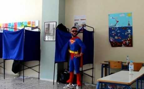 κι-όμως-ο-superman-ψήφισε-στη-θεσσαλονίκη-βίν-215656