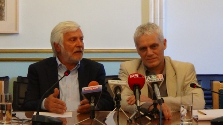 ο-τατούλης-ζητάει-από-τον-τσίπρα-την-απ-119814