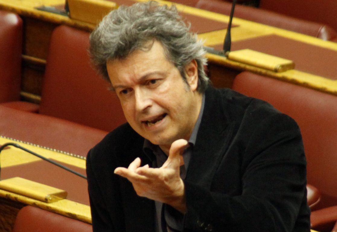 ένιωσε-αδιαθεσία-στον-αέρα-ο-τατσόπ-155932