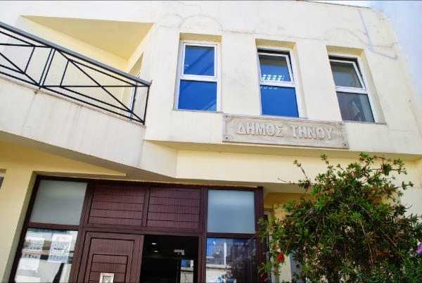 σαμαρικοί-εναντίον-καραμανλικών-233890