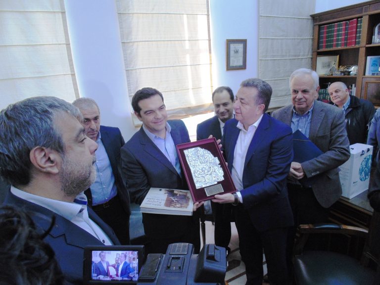 κρήτη-στήριξη-ή-γιουχάισμα-συριζα-σ-8230