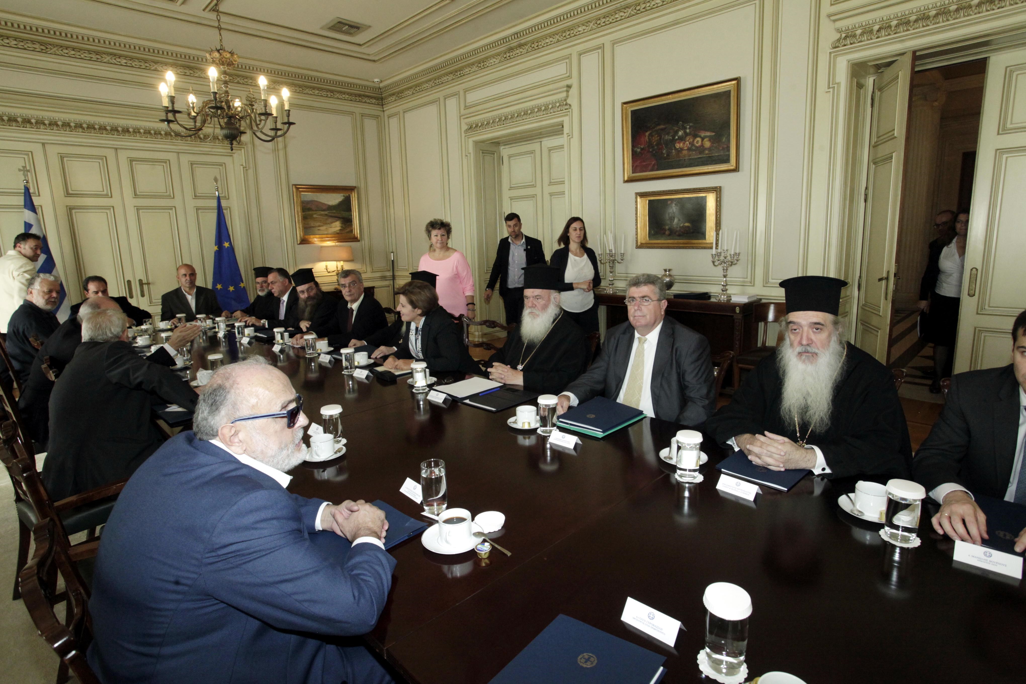 προσφυγικό-τι-λένε-οι-δήμαρχοι-των-νησ-139784