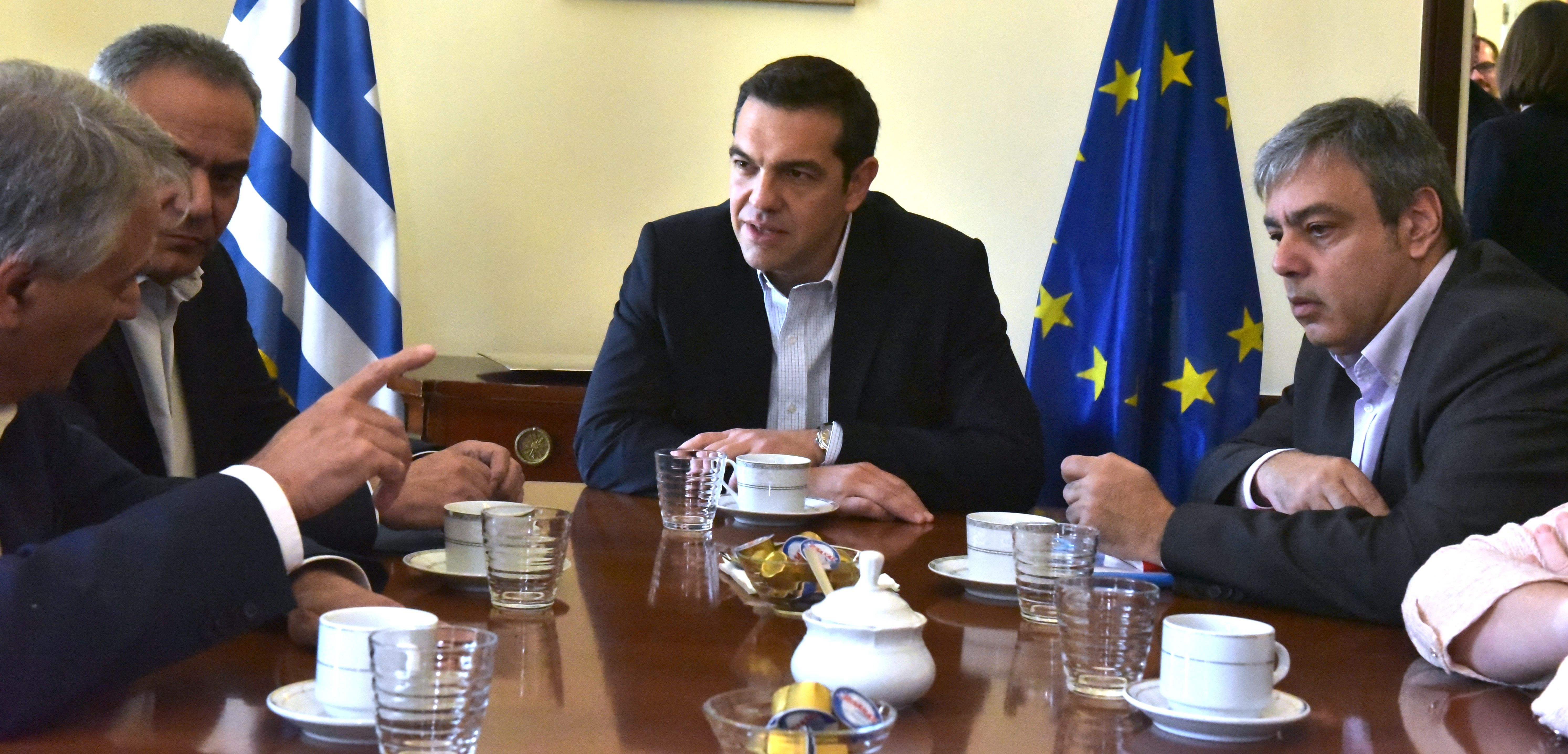 χρίστος-βούζας-ο-τσίπρας-στο-κάδρο-οι-36014