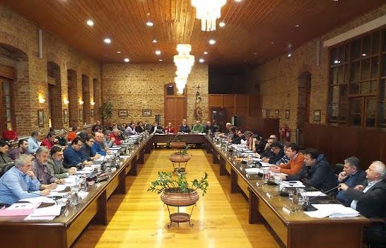 δεν-μειώνεται-ο-μισθός-των-αντιδημάρχ-104816
