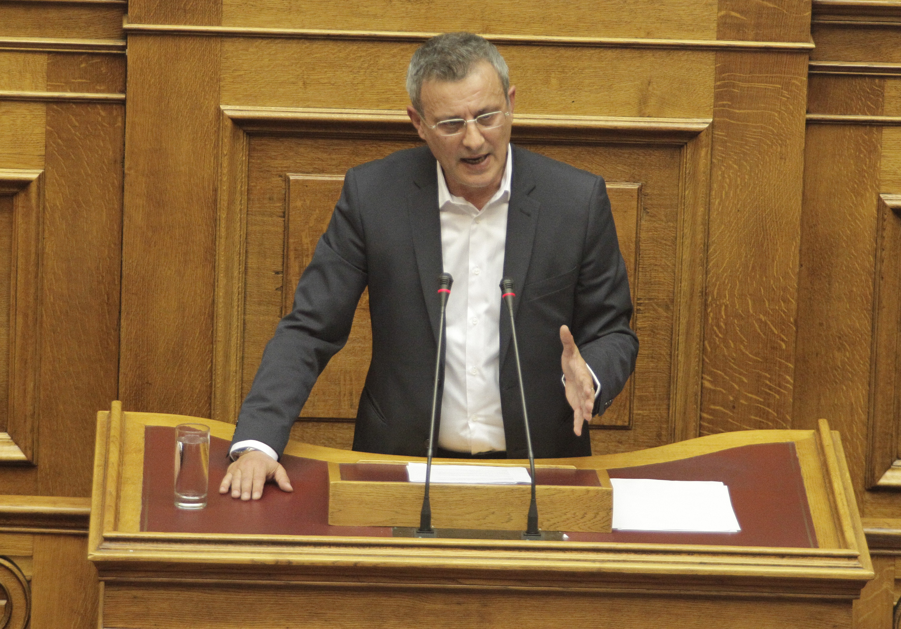 βουλευτής-συριζα-vs-κουρουμπλή-να-είναι-90888
