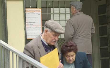 μαζική-έξοδος-στη-σύνταξη-προβληματι-231602