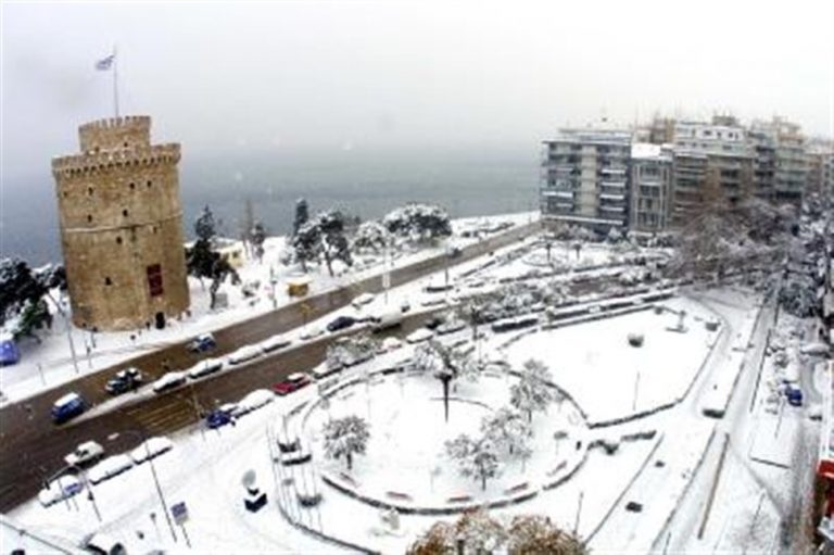 τα-πρώτα-χιόνια-στο-κέντρο-της-θεσσαλο-67514