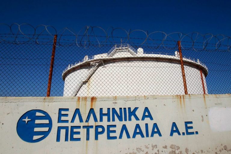 εννέα-υποτροφίες-από-το-απθ-και-τον-όμι-409479