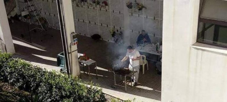 απίστευτο-σικελοί-έκαναν-μπάρμπεκιο-418359